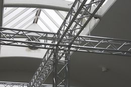 SMA sélectionne une construction de traverses de Naxpro-Truss